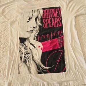 Britney Spears Femme Fatale 2011 Tour Shirt Size Medium